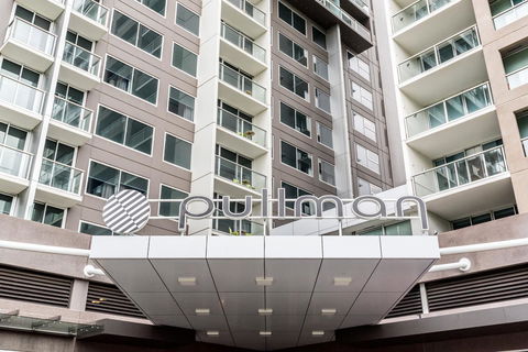 Pullman Adelaide - Accommodation Mount Tamborine 8