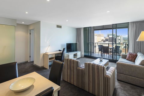 Oaks Adelaide Horizons Suites - Accommodation Mount Tamborine 7