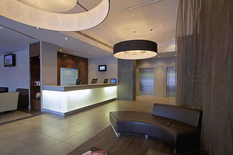 Mantra Hindmarsh Square - Accommodation Mount Tamborine 7