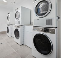 Charlestown Executive Apartments - Accommodation Mount Tamborine