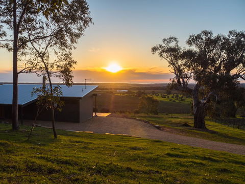 Shadow Creek McLaren Vale - Accommodation Mount Tamborine 3