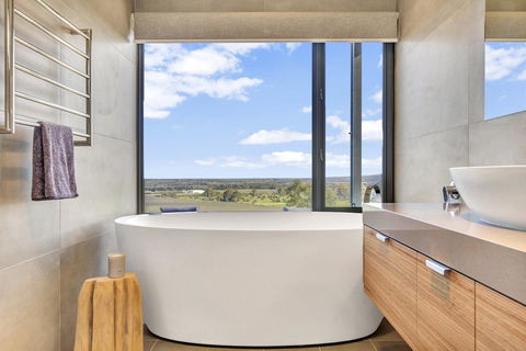Shadow Creek McLaren Vale - Accommodation Mount Tamborine 4