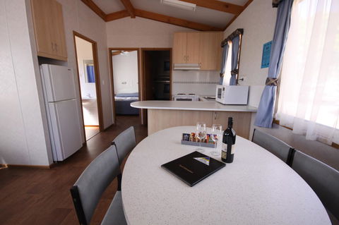 Ceduna Foreshore Caravan Park - Accommodation Mount Tamborine 2