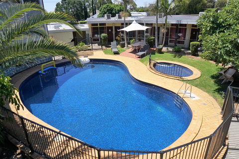 Jacksons Motor Inn - Accommodation Mount Tamborine 0