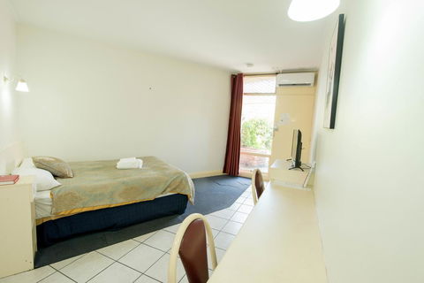 Jacksons Motor Inn - Accommodation Mount Tamborine 33