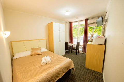 Jacksons Motor Inn - Accommodation Mount Tamborine 8
