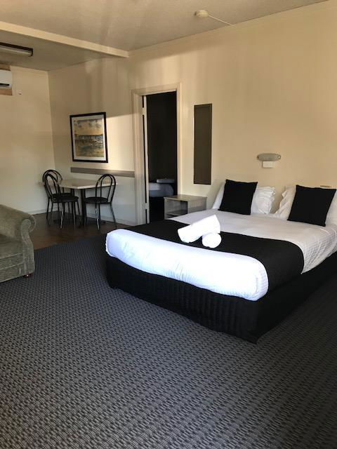 Bay Motel Hotel - Accommodation Mount Tamborine 7