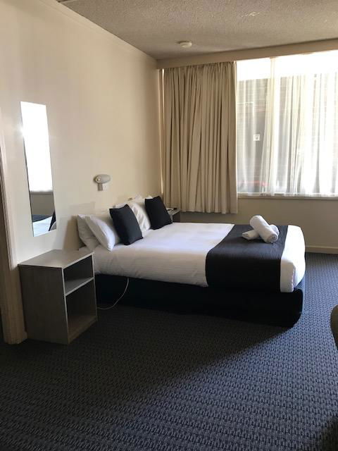 Bay Motel Hotel - Accommodation Mount Tamborine 5