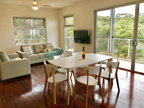 Sunrise On Falie Seaview Eco Accommodation - Accommodation Mount Tamborine 22