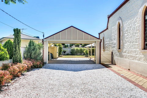 \'THE CHURCH\' Guest Home, Gawler Barossa Region - Accommodation Mount Tamborine 11