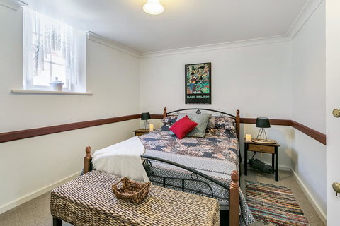 \'THE CHURCH\' Guest Home, Gawler Barossa Region - Accommodation Mount Tamborine 4