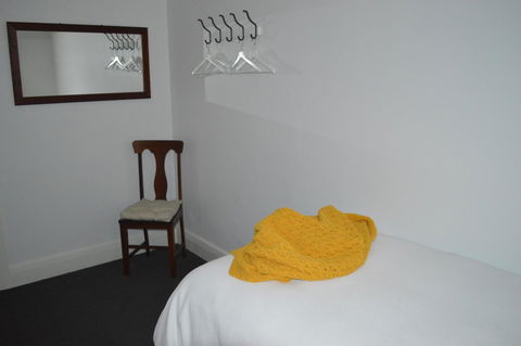 Two Cow Cottage Bed & Breakfast - Accommodation Mount Tamborine 16