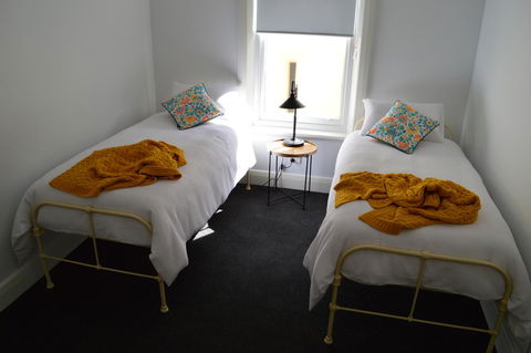 Two Cow Cottage Bed & Breakfast - Accommodation Mount Tamborine 22