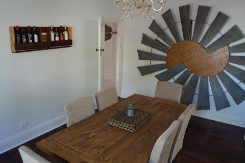 Two Cow Cottage Bed & Breakfast - Accommodation Mount Tamborine 25