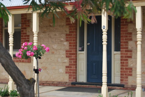Jacaranda Cottage - Accommodation Mount Tamborine 0