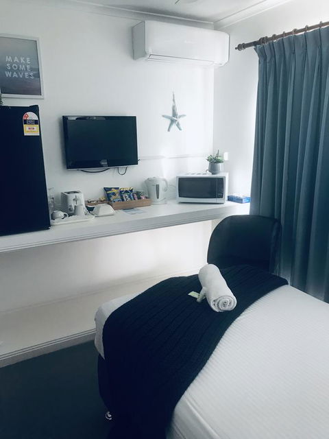 OCEAN BREEZE MOTEL - Accommodation Mount Tamborine 8