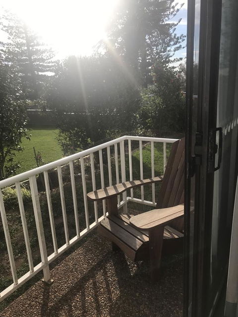 OCEAN BREEZE MOTEL - Accommodation Mount Tamborine 11