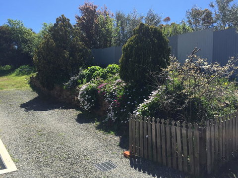 Lavender Cottage B&B - Accommodation Mount Tamborine 0