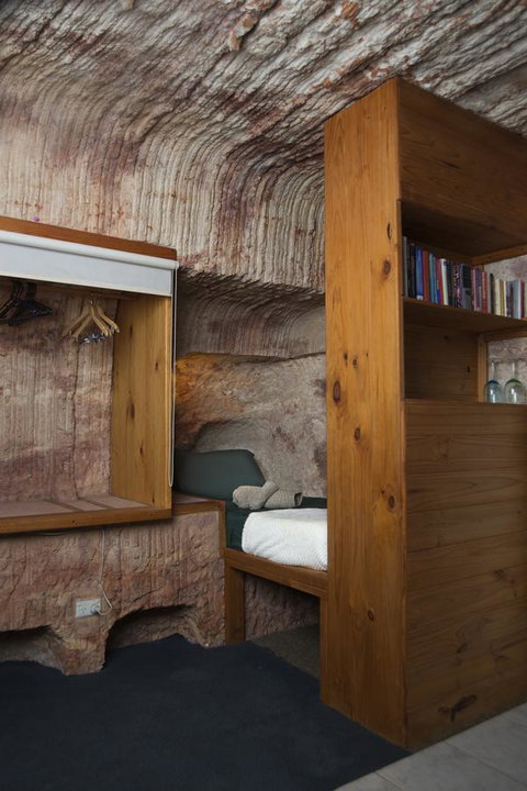 Ali\'s Underground Studio - Accommodation Mount Tamborine 7