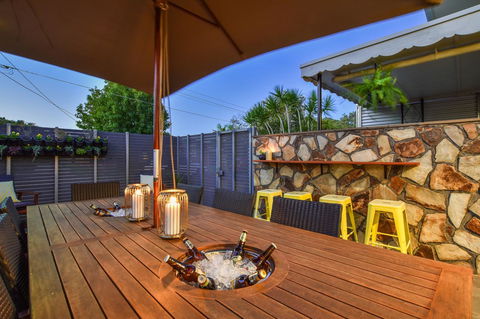 Christophers Villa - Accommodation Mount Tamborine 1