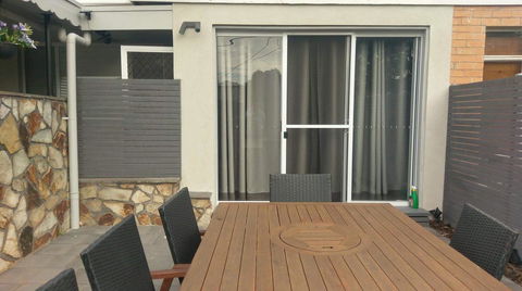 Christophers Villa - Accommodation Mount Tamborine 3