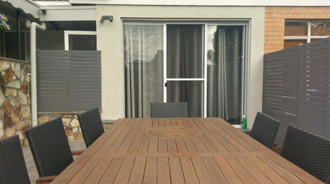Christophers Villa - Accommodation Mount Tamborine 9