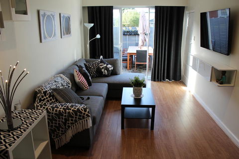 Christophers Villa - Accommodation Mount Tamborine 24