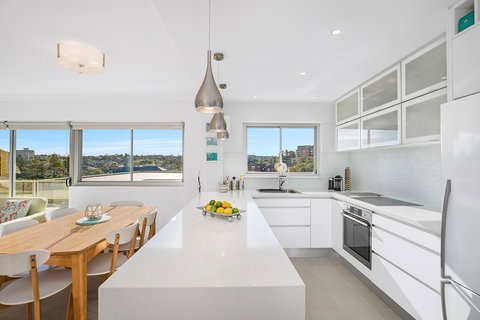 Beachfront Bliss - Accommodation Mount Tamborine 3