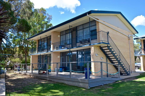 Longbeach Apartments - Accommodation Mount Tamborine 0