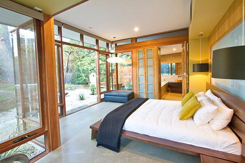 Sticky Rice Villas - Accommodation Mount Tamborine 7