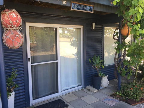 SHAKIN' SHACK - Accommodation Mount Tamborine 19