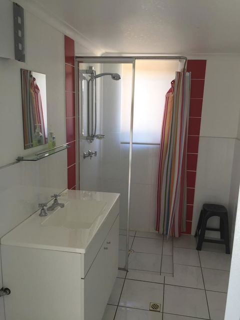 SHAKIN' SHACK - Accommodation Mount Tamborine 15