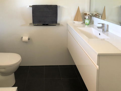 Beachview - Accommodation Mount Tamborine 23
