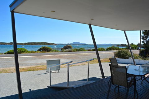 Beachview - Accommodation Mount Tamborine 4