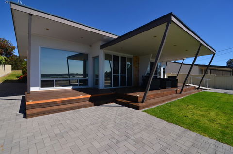 Beachview - Accommodation Mount Tamborine 1