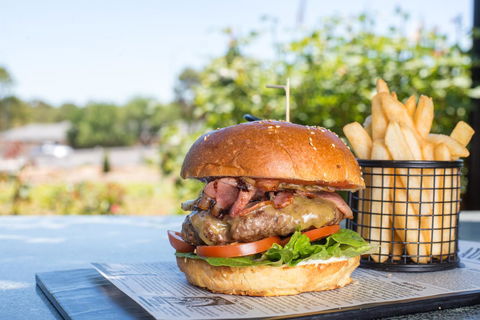 Mick O\'Sheas - Accommodation Mount Tamborine 42