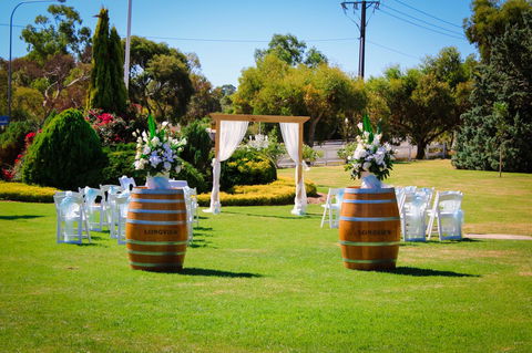 Mick O\'Sheas - Accommodation Mount Tamborine 12