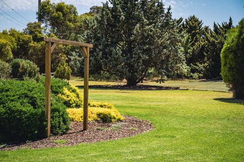 Mick O\'Sheas - Accommodation Mount Tamborine 34