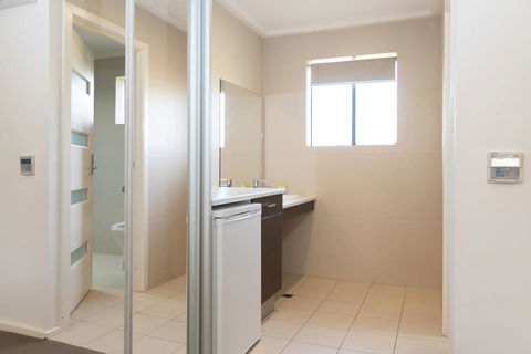 Mick O\'Sheas - Accommodation Mount Tamborine 3