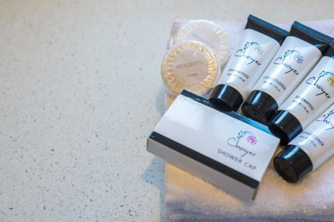 Mick O\'Sheas - Accommodation Mount Tamborine 21