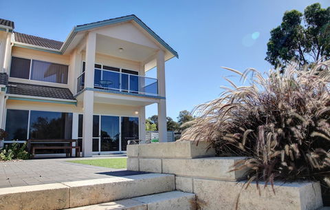 Bay Bliss - Accommodation Mount Tamborine 0