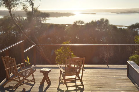 Of Stone & Wood Guesthouse - Accommodation Mount Tamborine 21