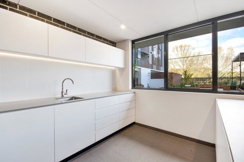 Swainson At Bowery - Accommodation Mount Tamborine 18