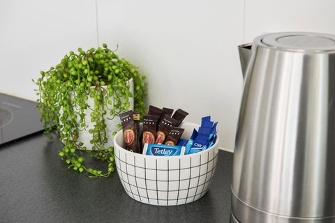 Swainson At Bowery - Accommodation Mount Tamborine 7