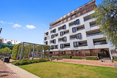 Swainson At Bowery - Accommodation Mount Tamborine 22