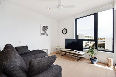 Swainson At Bowery - Accommodation Mount Tamborine 11