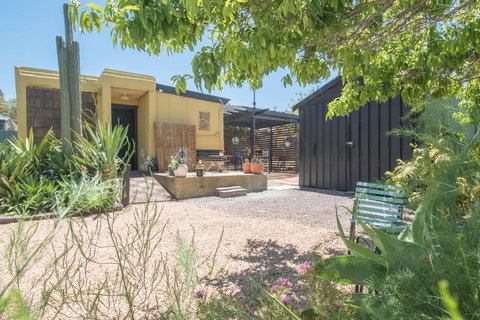 Sinclair Cottage - Accommodation Mount Tamborine 30