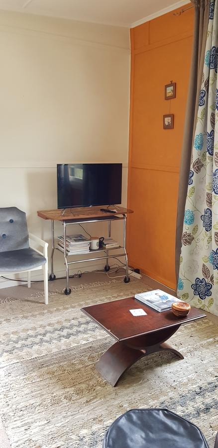 Sinclair Cottage - Accommodation Mount Tamborine 8