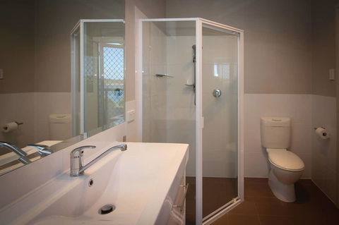 Waterfront On Osprey - Accommodation Mount Tamborine 23
