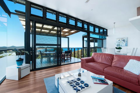 One Mile Retreat - Accommodation Mount Tamborine 3